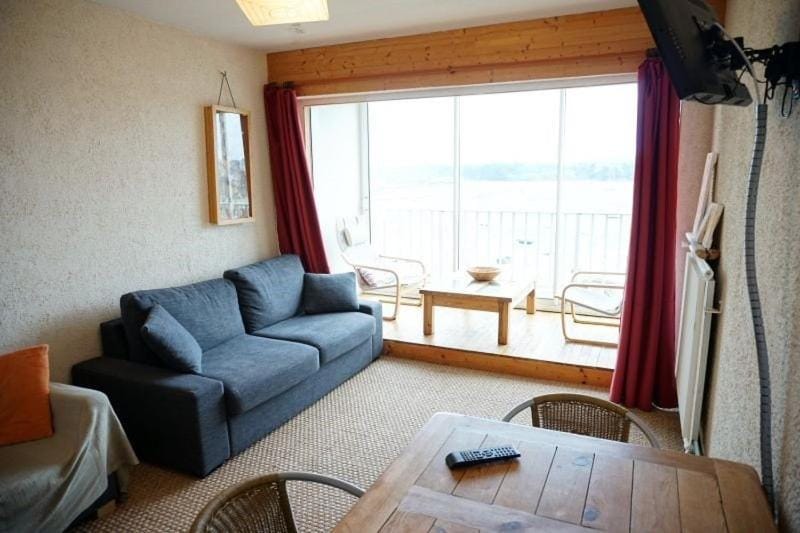 Appartement avec SUPERBE VUE MER et terrasse, à 100m plages à TREGASTEL - Ref 97 Apartment in Trégastel