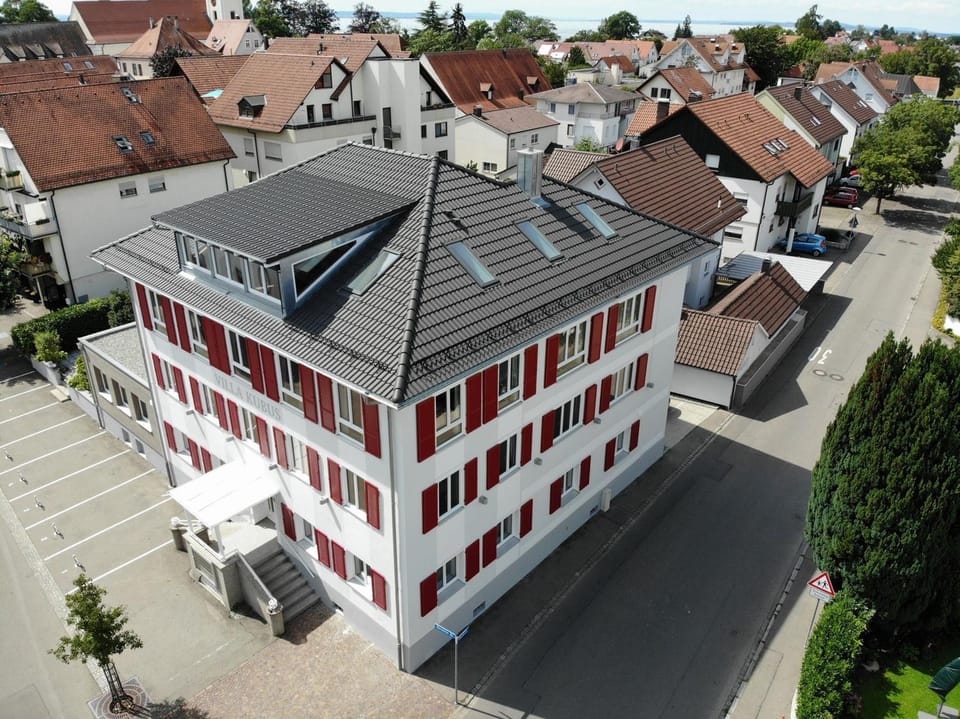 Villa Kubus Apartment in Langenargen