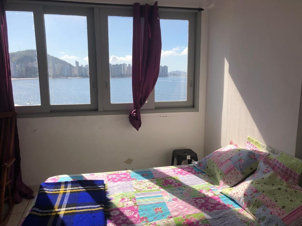 APARTAMENTO FRENTE A PRAIA SAO VICENTE Apartment in Santos
