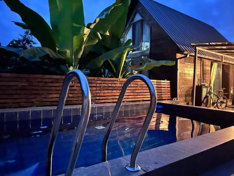 Night, Swimming pool