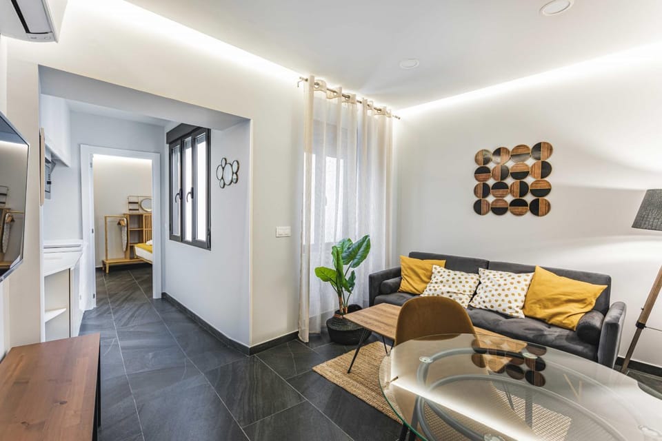 TV and multimedia, Living room, Seating area