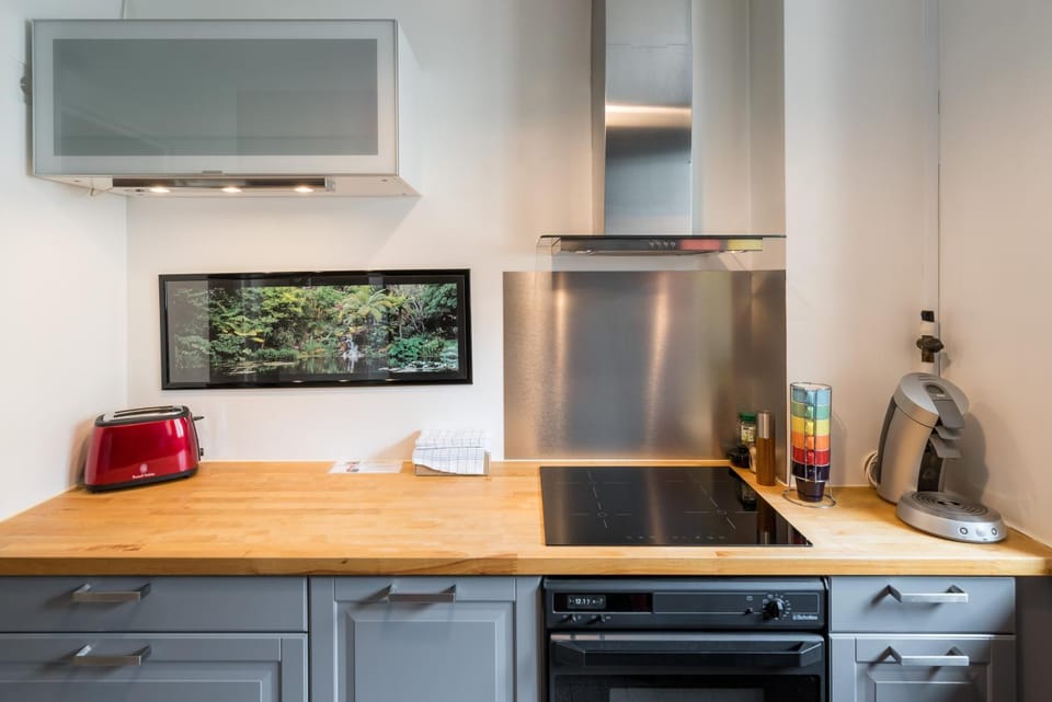 Coffee/tea facilities, Kitchen or kitchenette