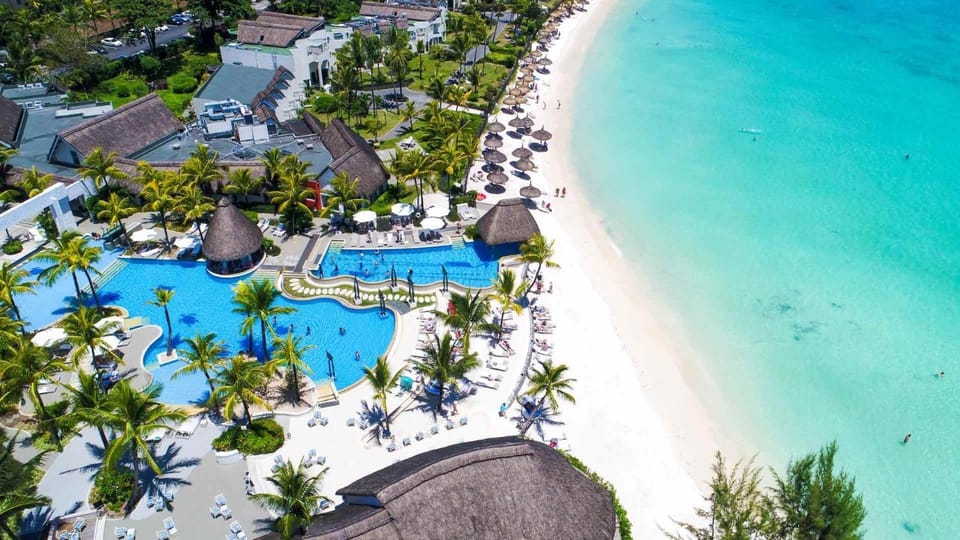 Bird's eye view, Beach, Pool view, Sea view, Swimming pool