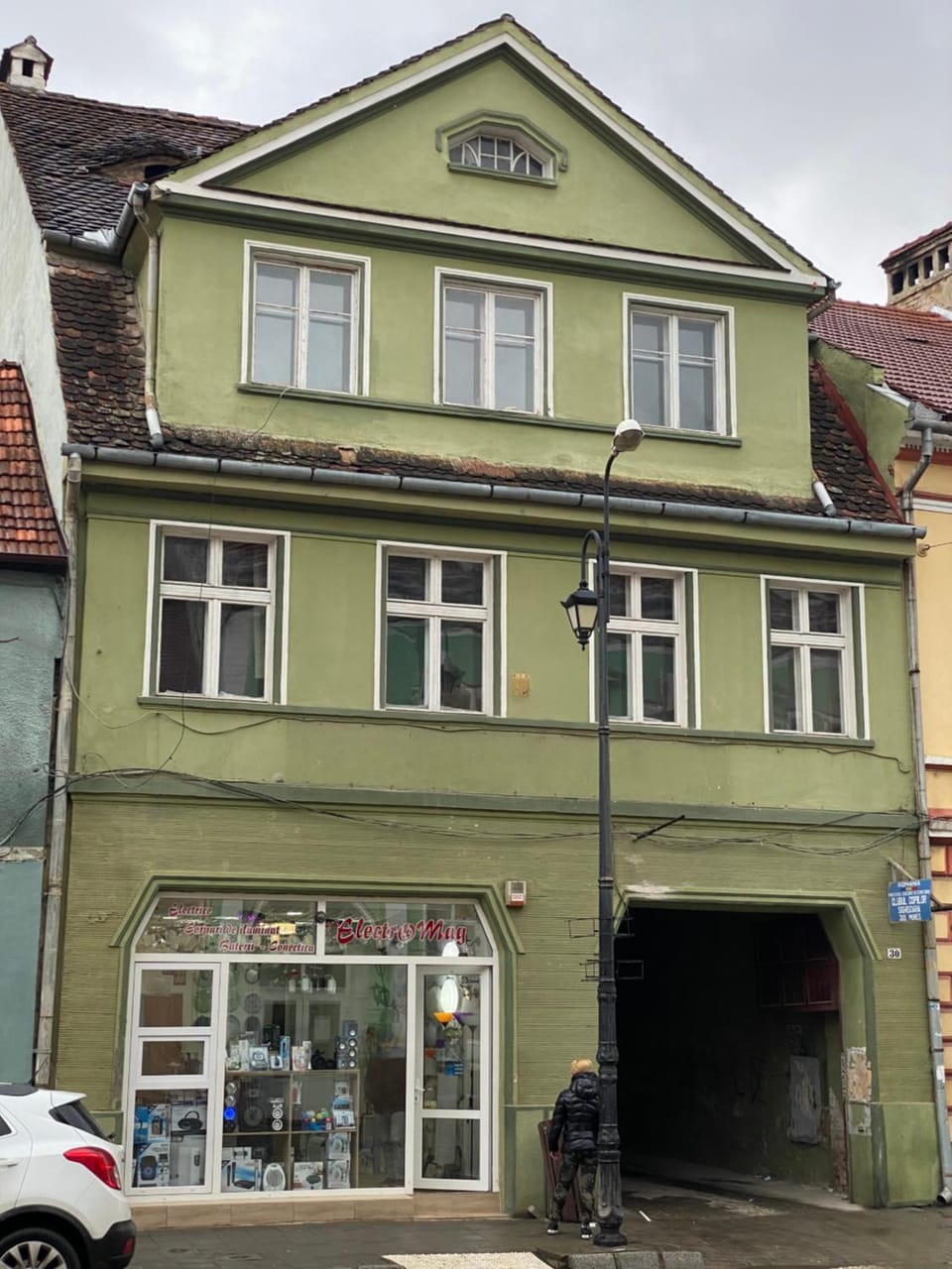 Property building, Facade/entrance
