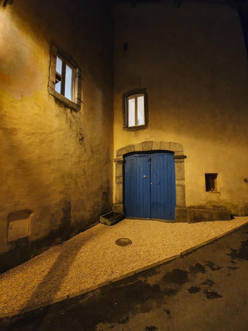 Facade/entrance