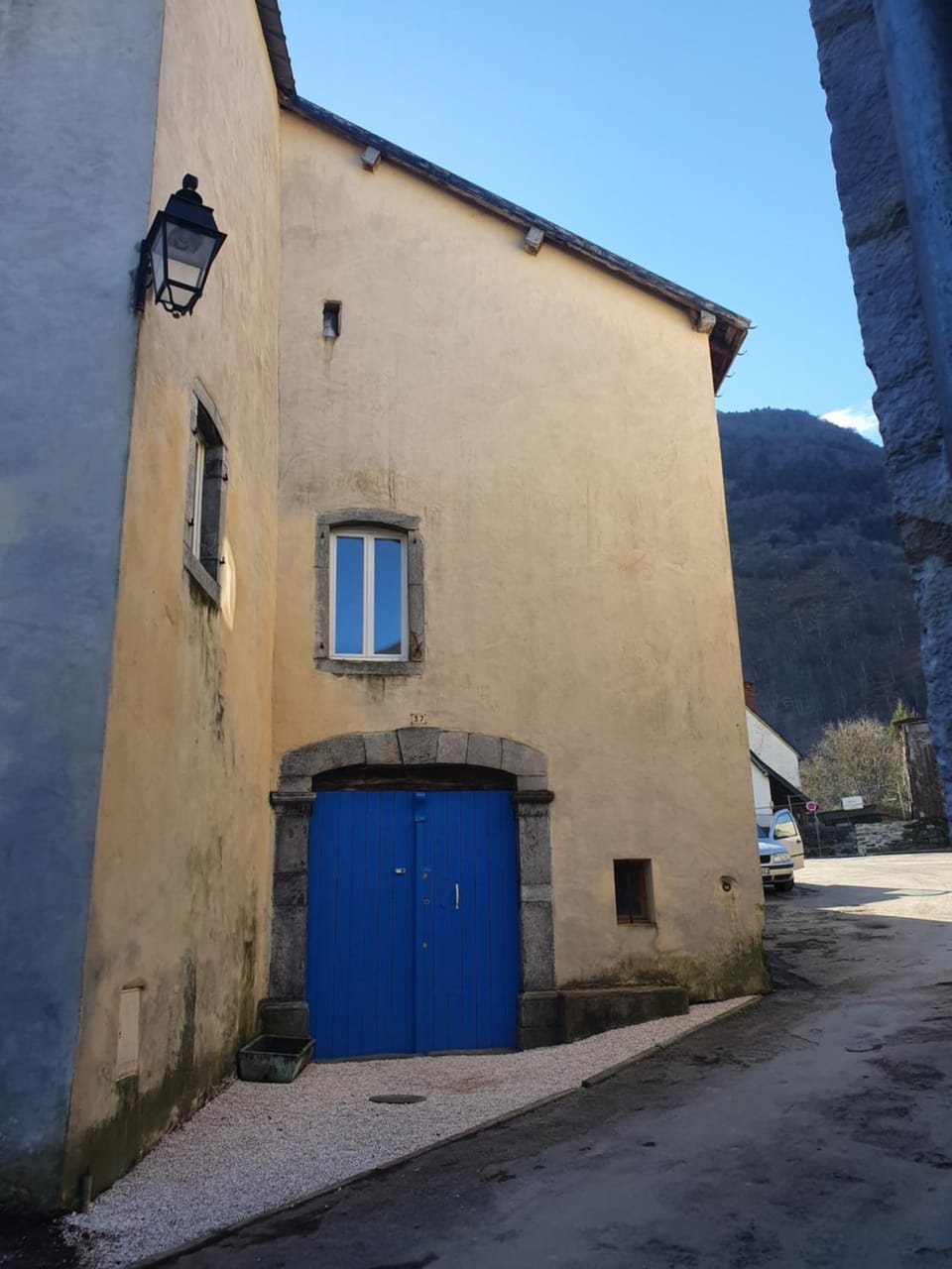Property building, Facade/entrance
