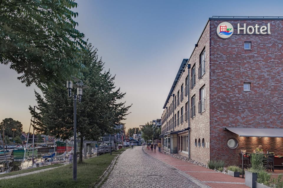 Property building, Property logo or sign, Neighbourhood