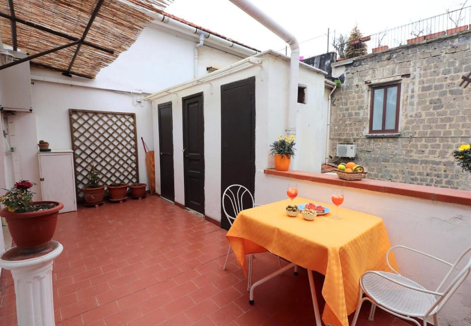 Patio, Balcony/Terrace