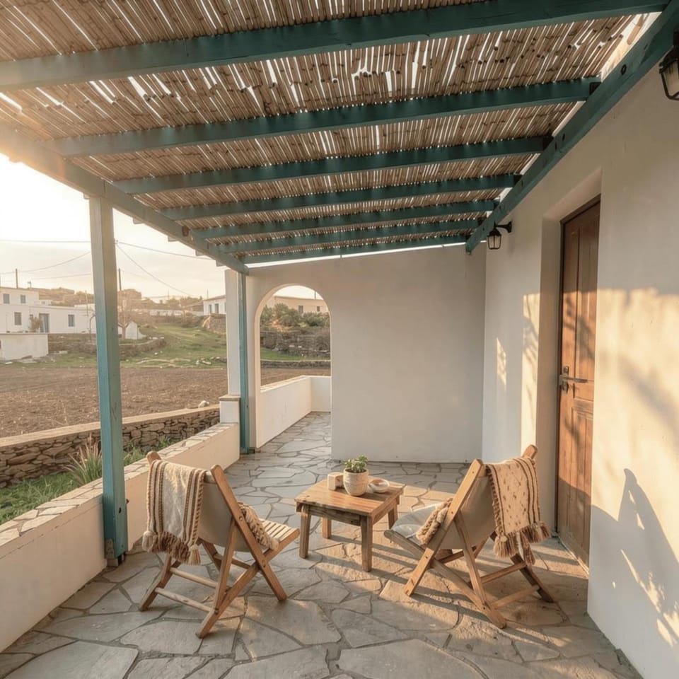 Patio, Balcony/Terrace, Seating area