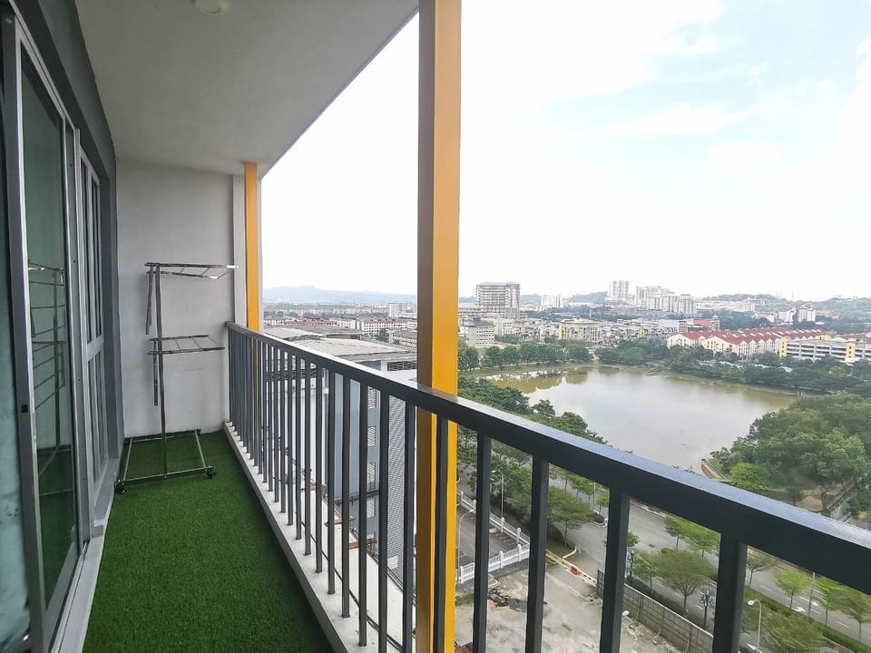 Balcony/Terrace, Balcony/Terrace, Lake view
