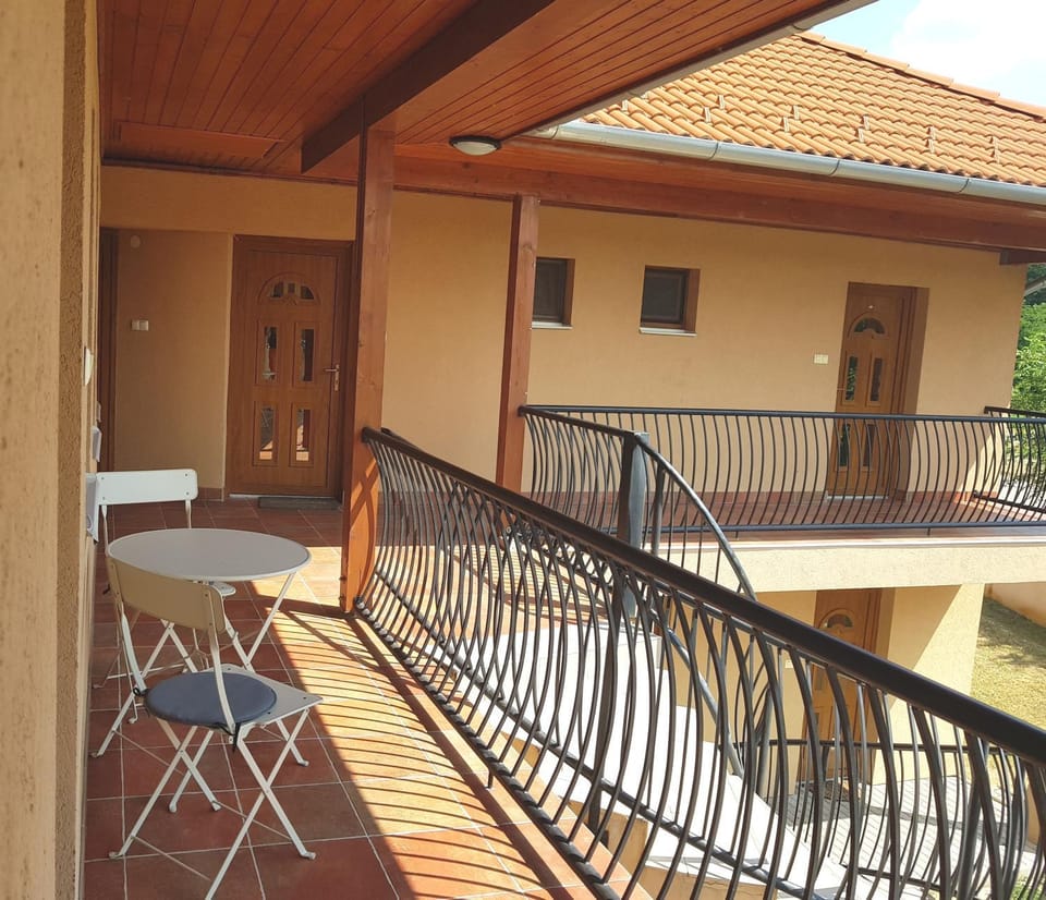 Cserke Origo Apartman Apartment in Hungary
