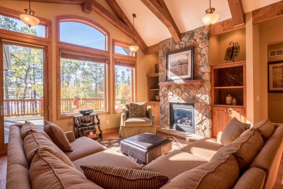 Lakefront Retreat at Giants Ridge: Golf, Hike, Ski House in Biwabik