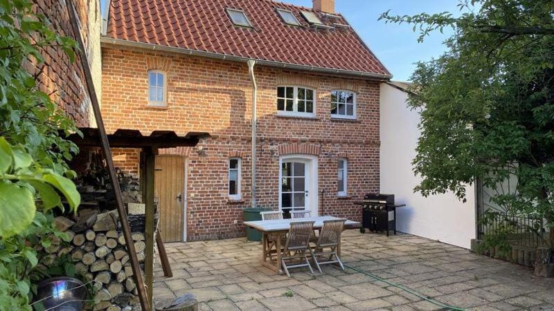 Property building, Patio