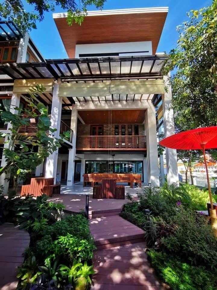 Baan Veanglhek Residence Vacation rental in Laos
