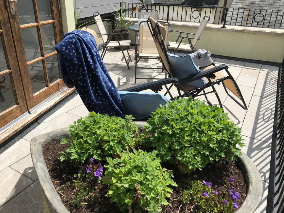 Patio, Balcony/Terrace
