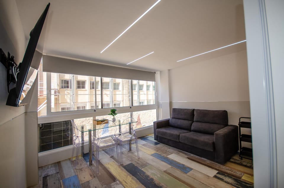 Emalco 1-8 Centro Beach Apartment in Benidorm