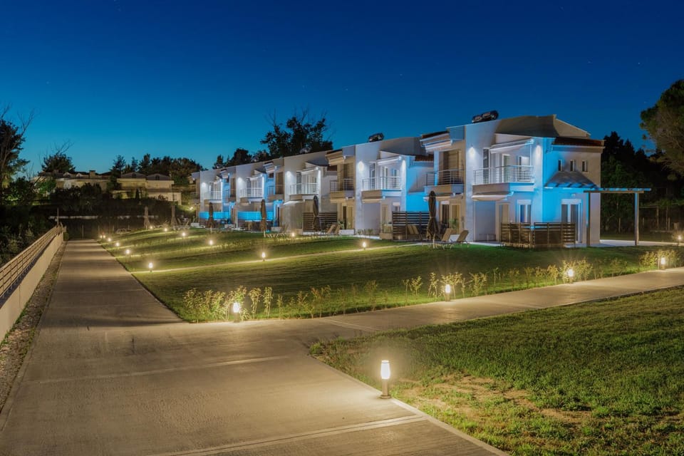 Property building, Garden