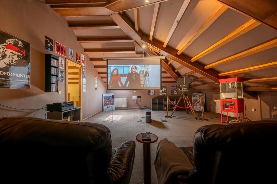 TV and multimedia, Evening entertainment