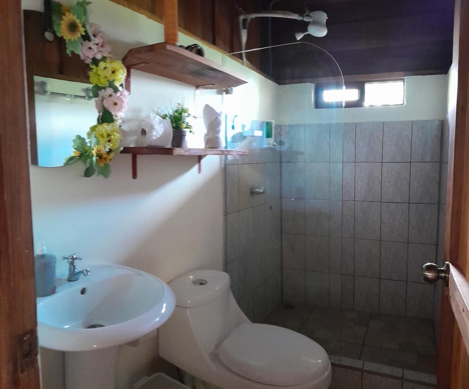Cabaña ITZE House in Alajuela Province