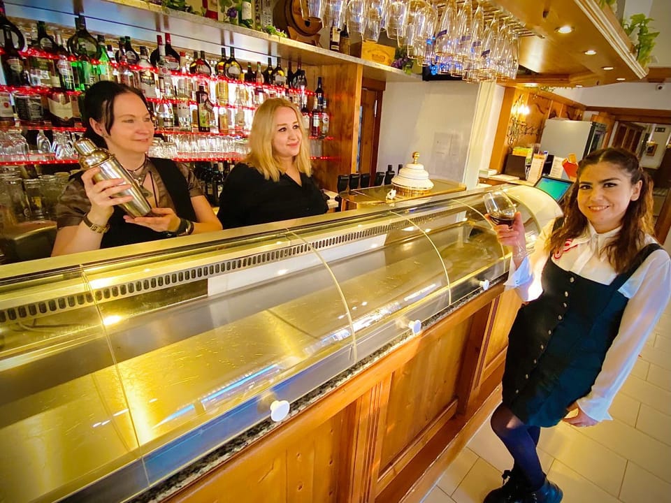 Lounge or bar