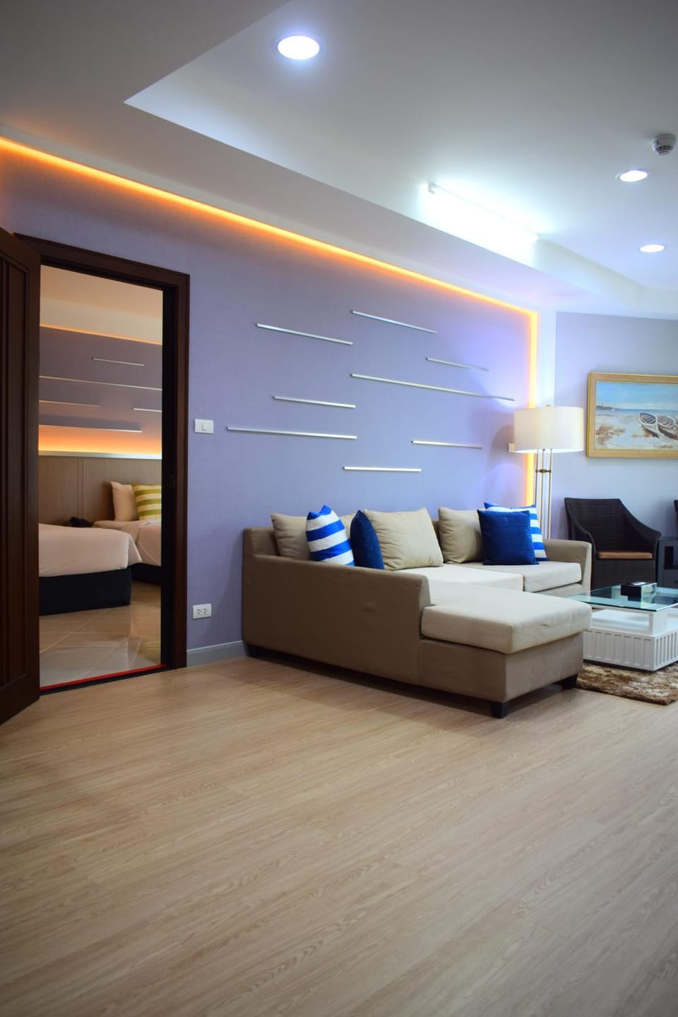 Living room, Seating area