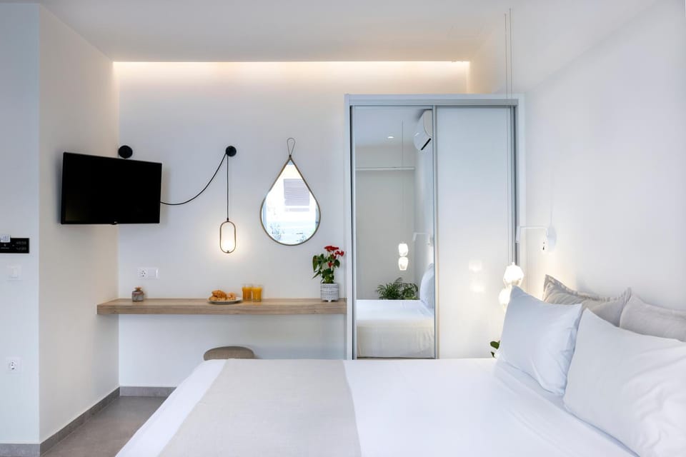 White Swan Hotel in Rethymno
