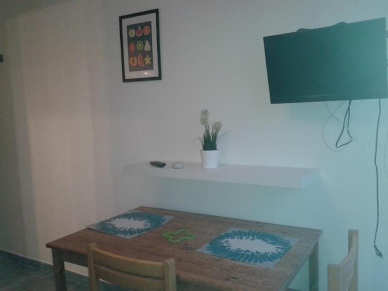 TV and multimedia, Dining area