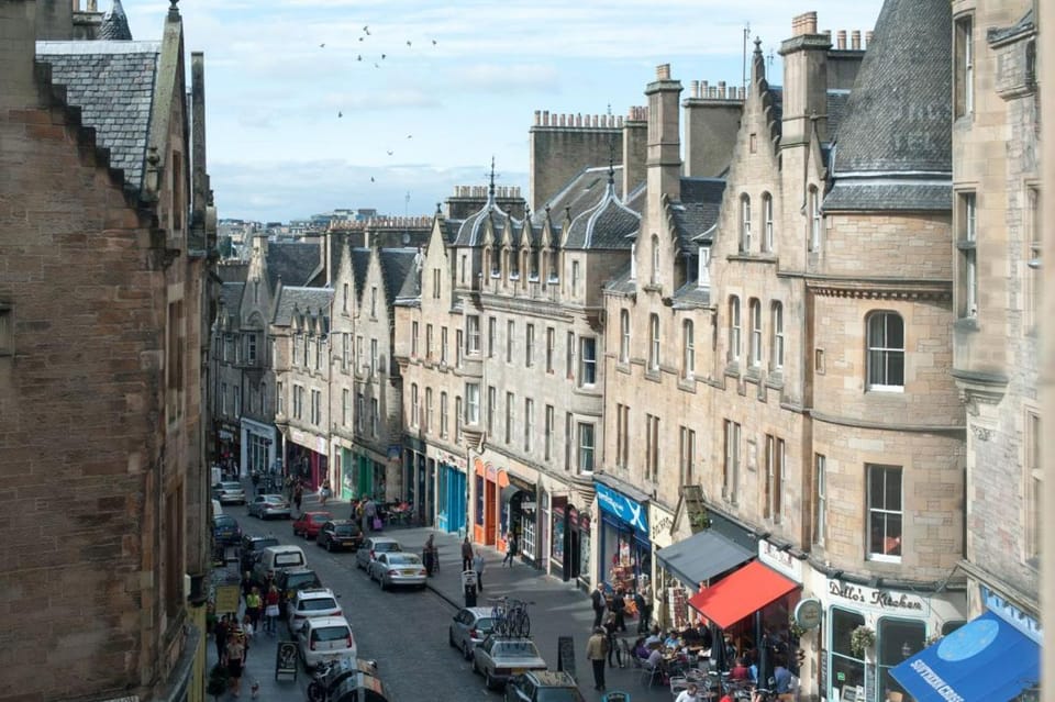 Neighbourhood, City view, Street view