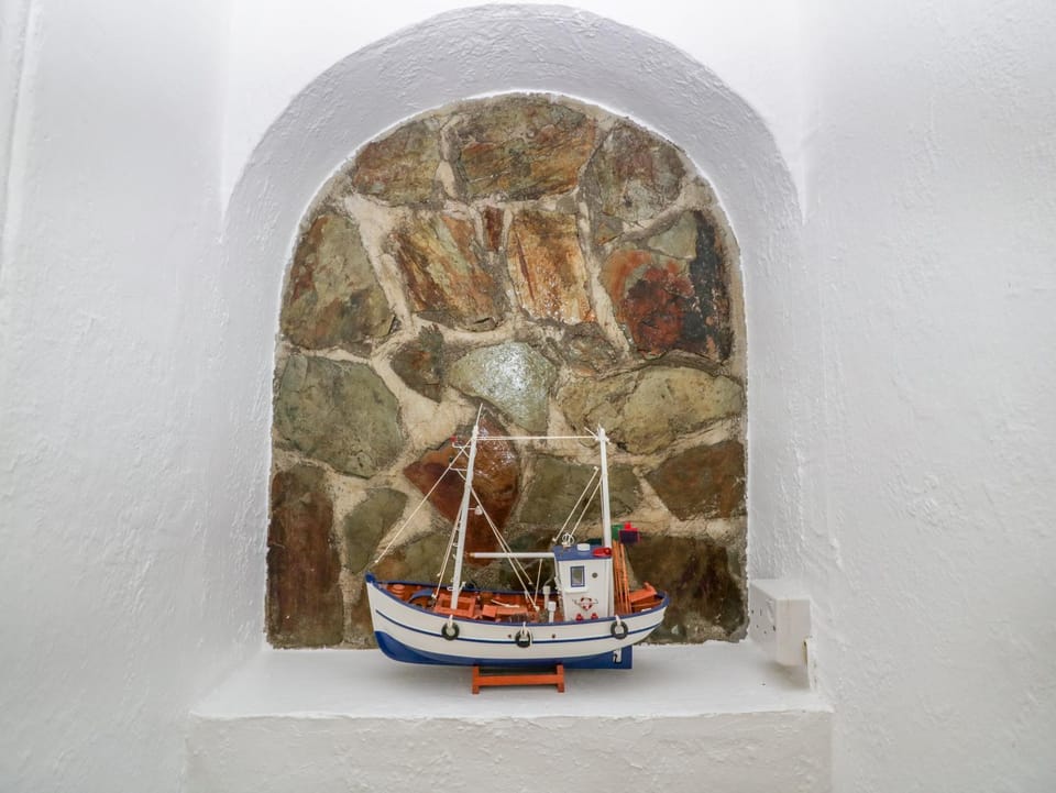 Trevena Lodge House in Tintagel