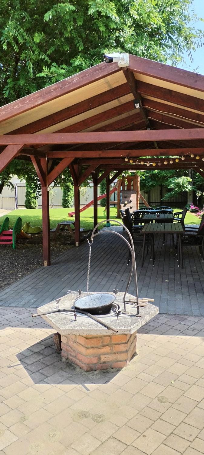 Levendula apartmanház Bed and Breakfast in Hungary