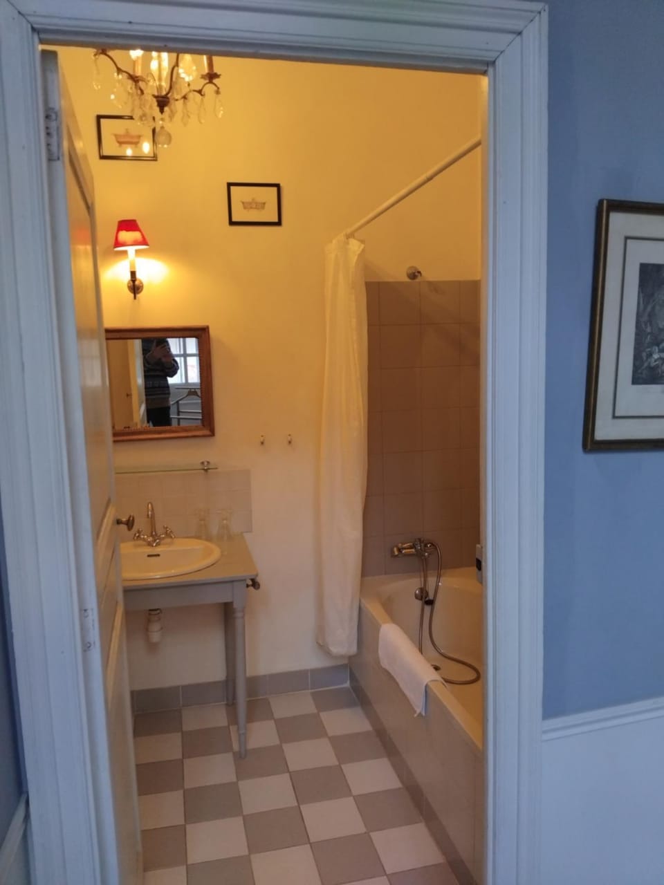 Le Consulat Bed and Breakfast in Auch