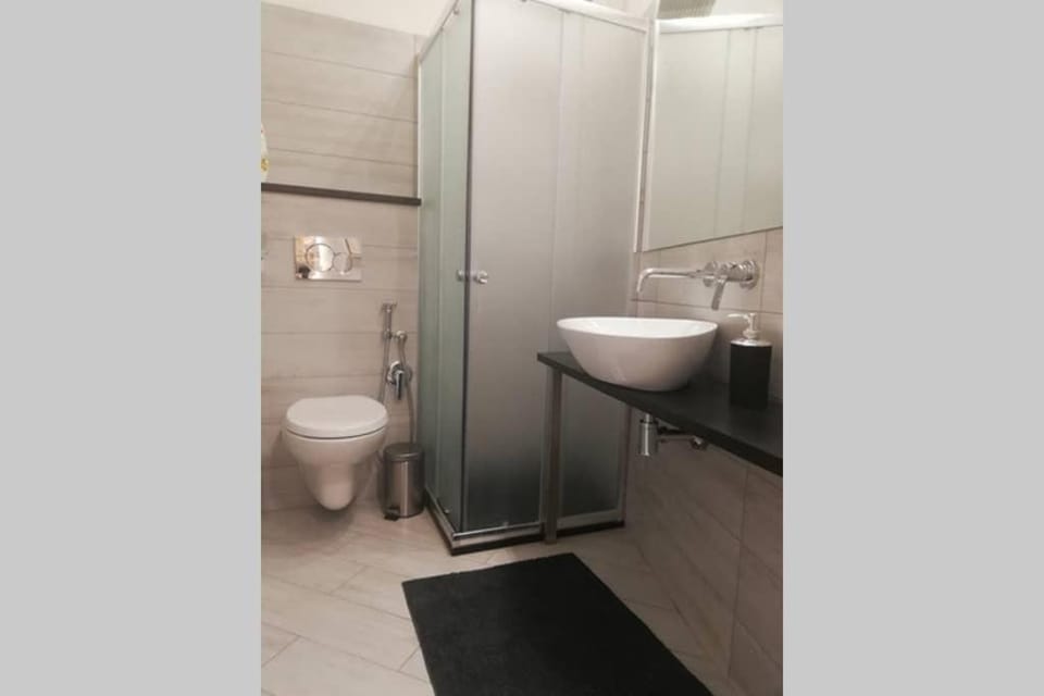 Palazzo D'Arrigo White Loft Apartment in Catania