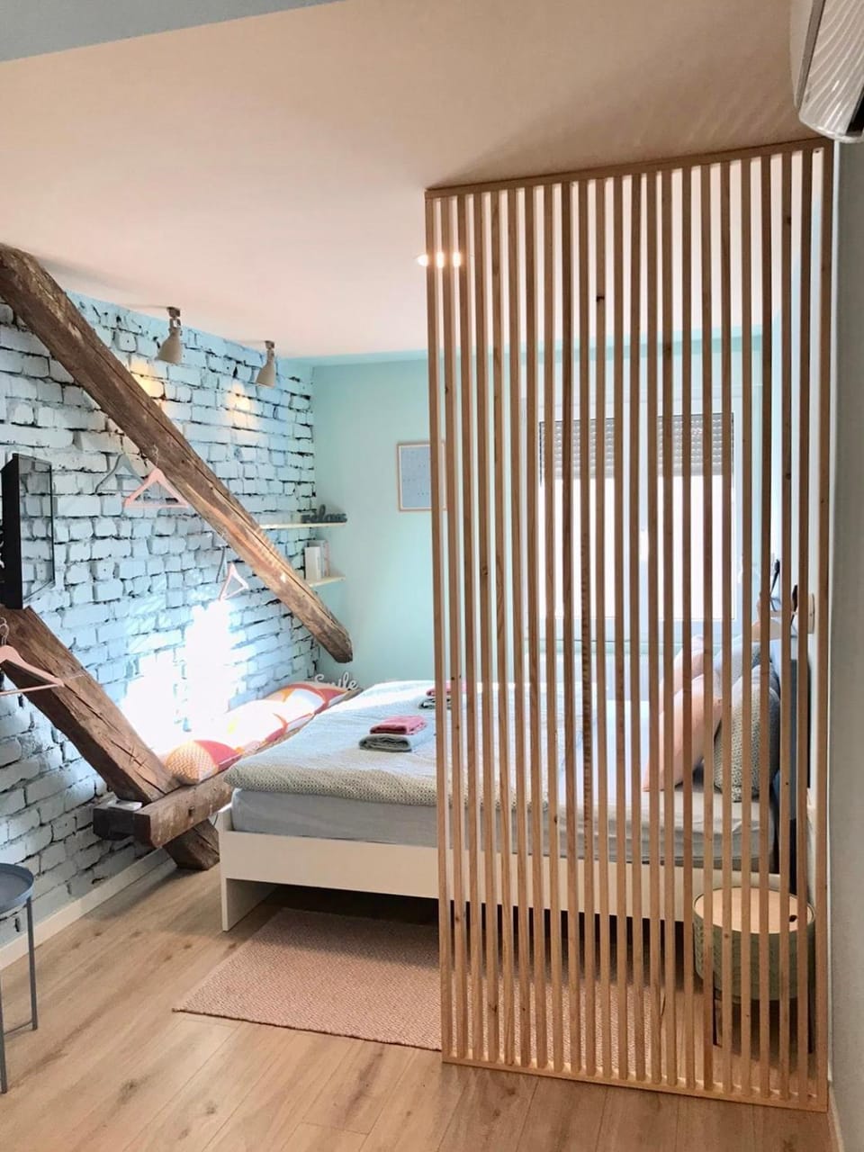 Rainbow Central Studio by Carpe Diem Apartment in City of Zagreb