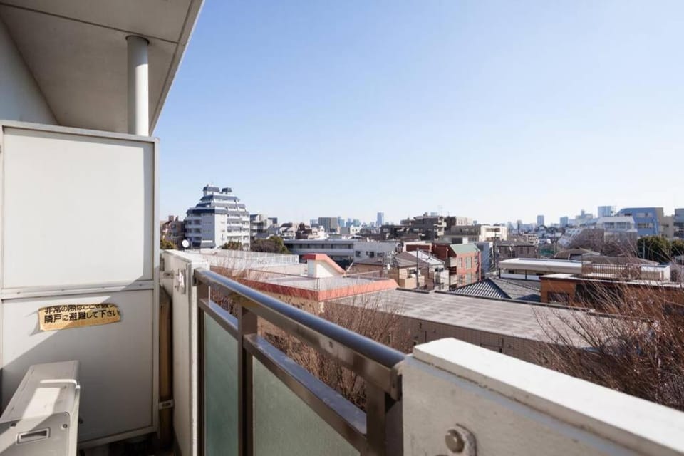Dwell Urban 6C Apartment in Shibuya