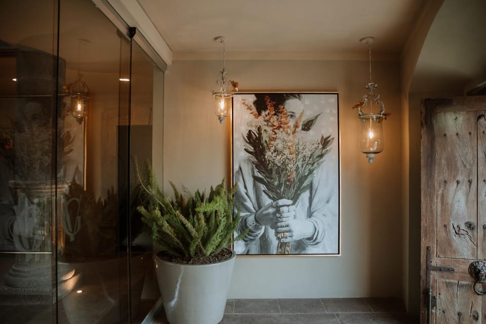 Lobby or reception, Area and facilities