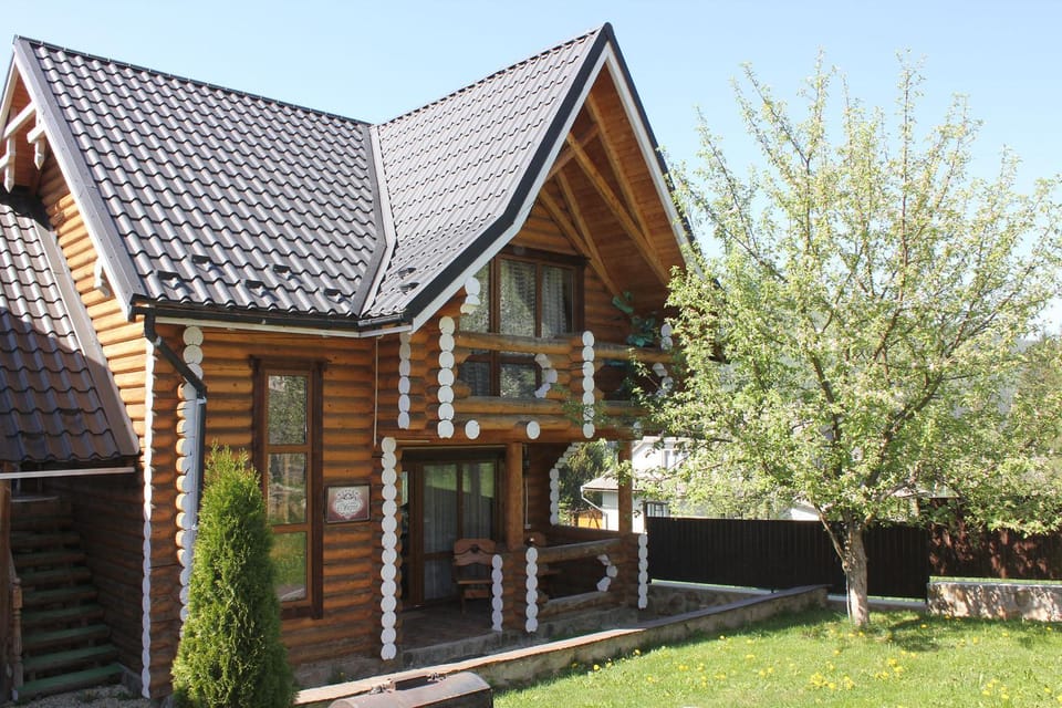 Oberig Apartmens Nature lodge in Ukraine