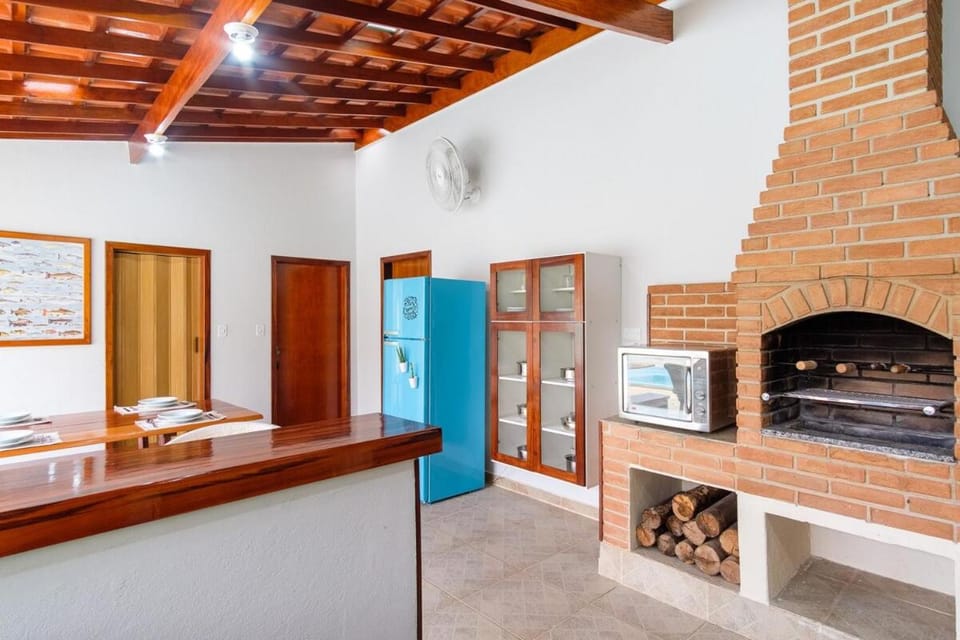 BH12 - Barra Seca · BH 12: CASA DE PRAIA GOSTOSA COM ÁREA GOURMET House in Ubatuba