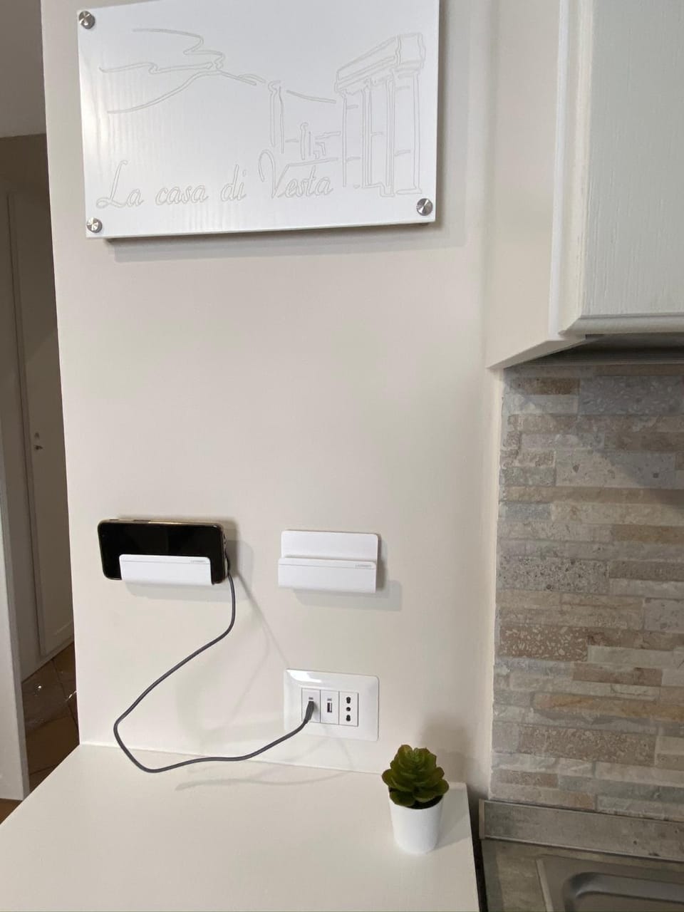 Business facilities, Logo/Certificate/Sign, Meeting/conference room, Certificate/Award