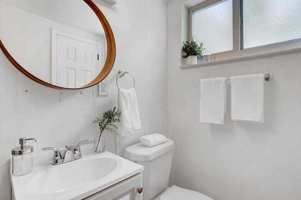 Lincoln Villa Suites Apartment in South Beach Miami