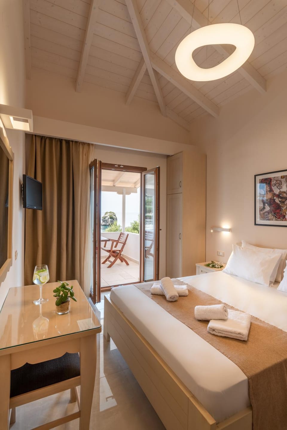 Bed, View (from property/room), Photo of the whole room, Bedroom, Sea view