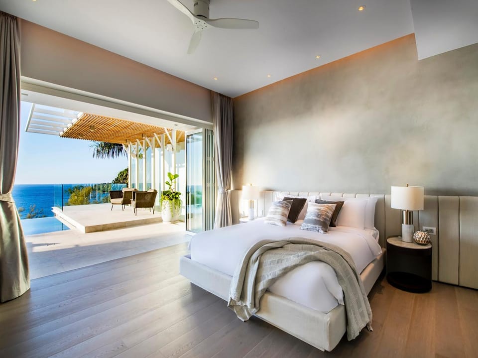 Patio, Bed, Bedroom, Pool view, Sea view