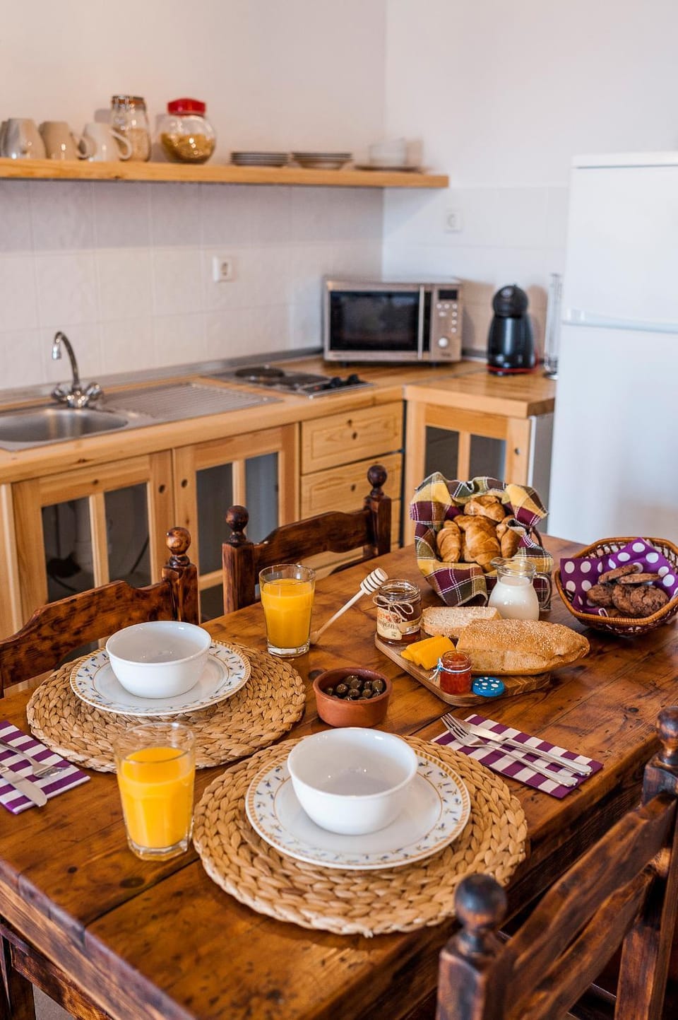 Toilet, Bathroom, Coffee/tea facilities, Kitchen or kitchenette, Dining area