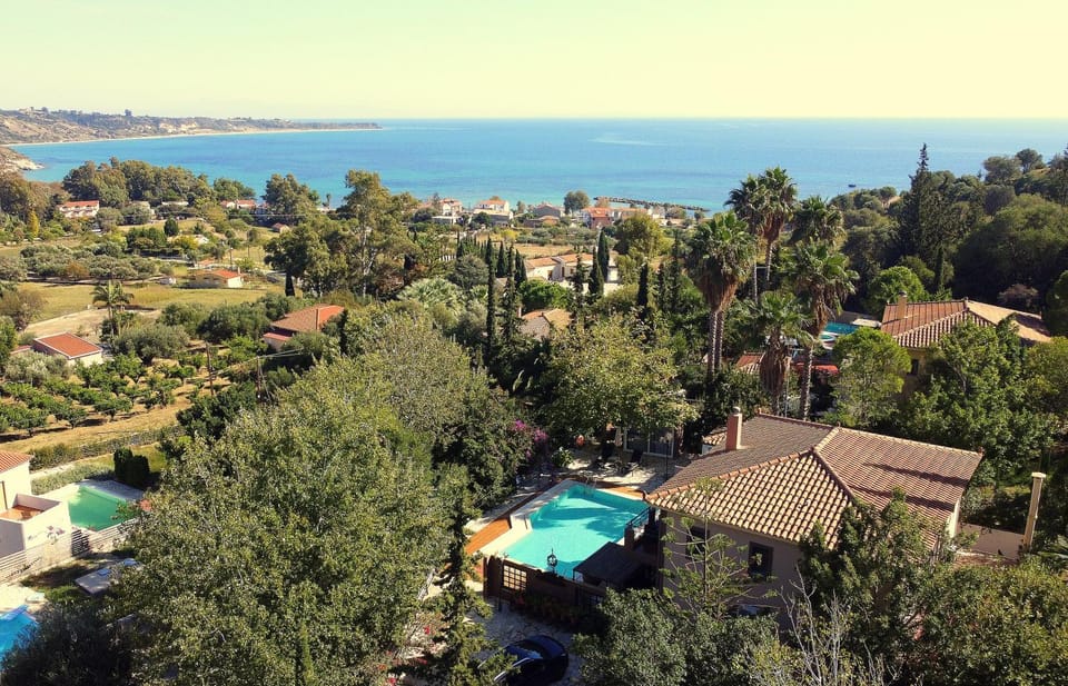 Property building, Bird's eye view, View (from property/room), Location