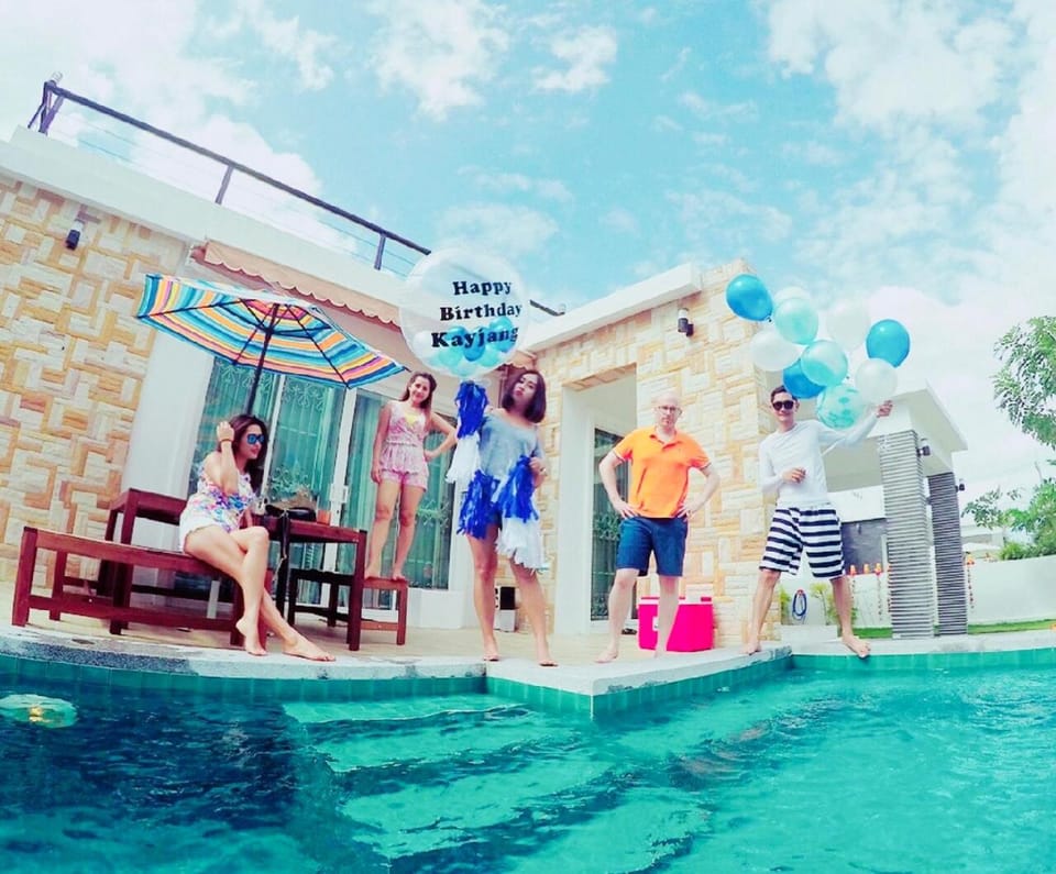Swimming pool