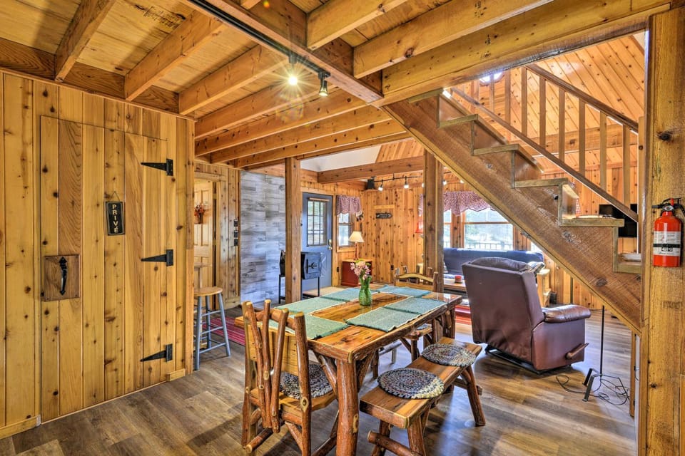 Springwater Cabin Near Hiking, Lakes, & Vineyards Cabin in Canadice