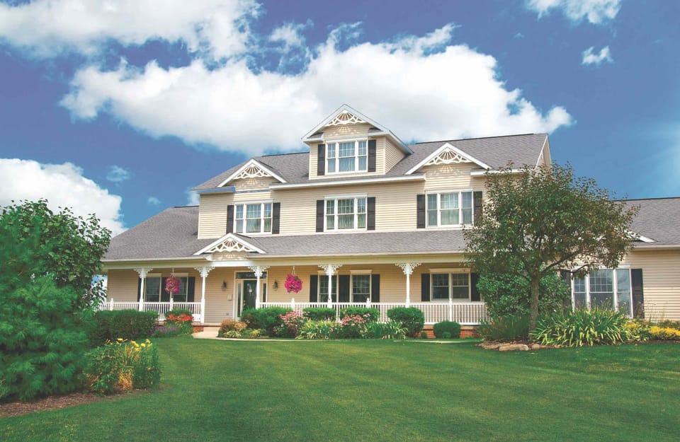 Hillside Villa Ohio Bed and Breakfast in Berlin