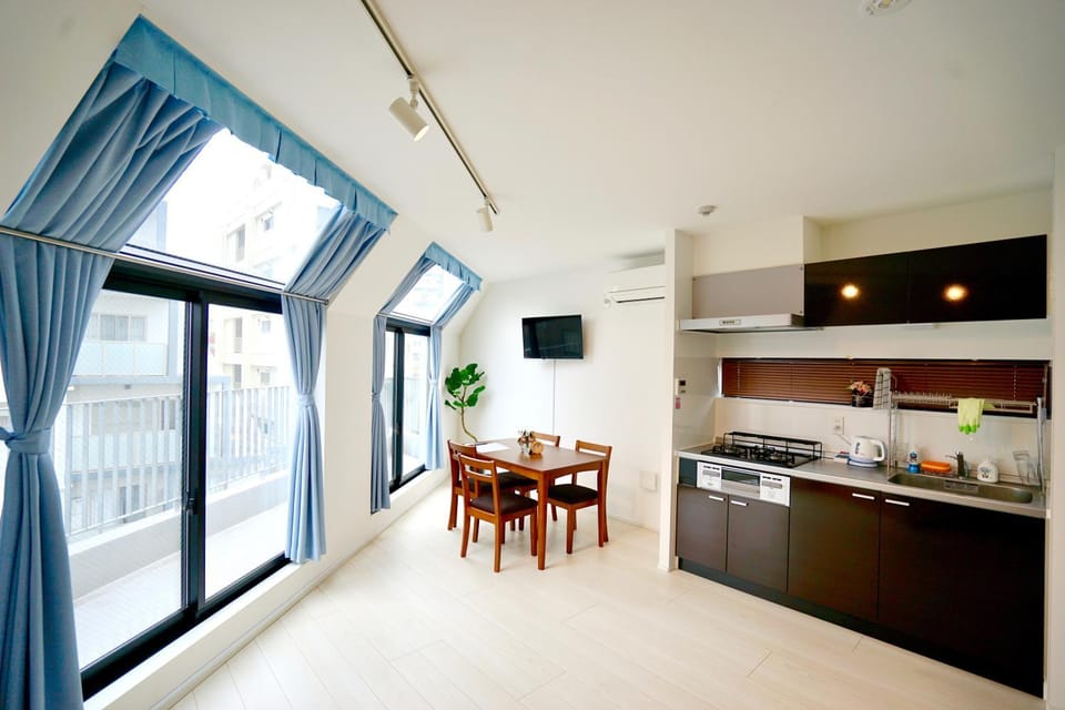 Court Residence Tokyo Nakano Bed and Breakfast in Tokyo Prefecture