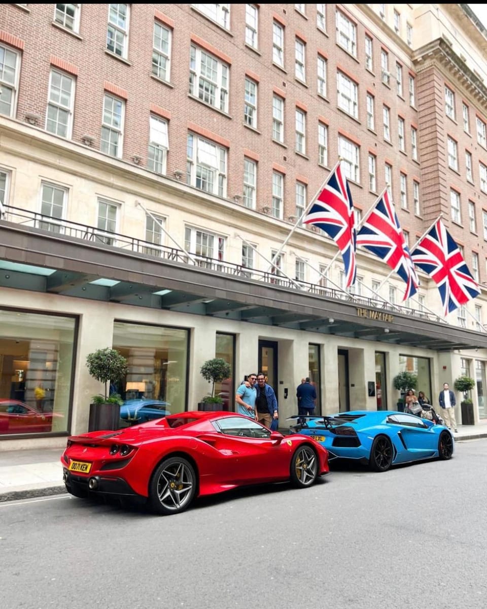 Luxury Knightsbridge apartment outside Harrods Apartment in City of Westminster