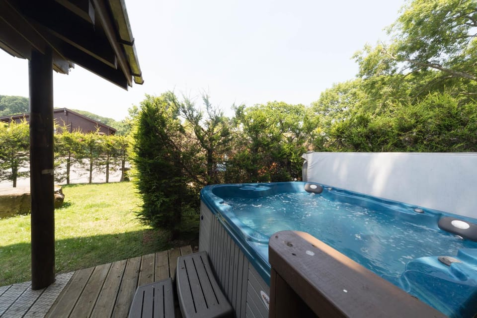 Cherry Log Cabin Cabin in Swanage