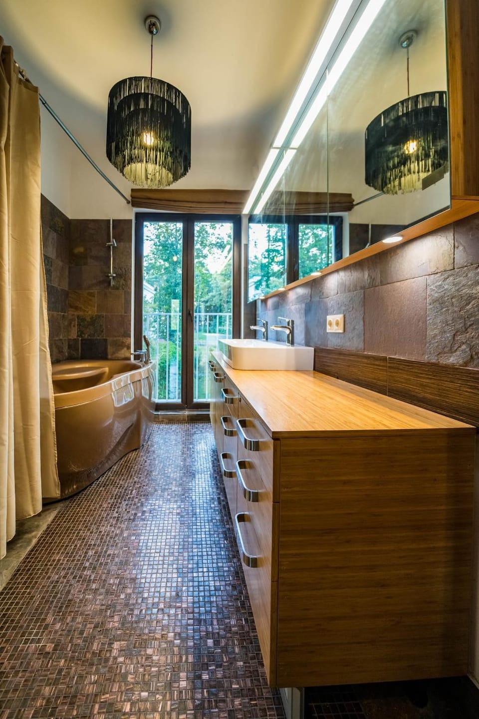 Bathroom, Bath